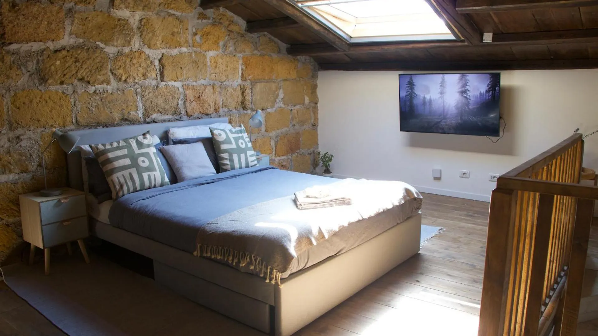 Sandstone Loft Close To Center Palermo