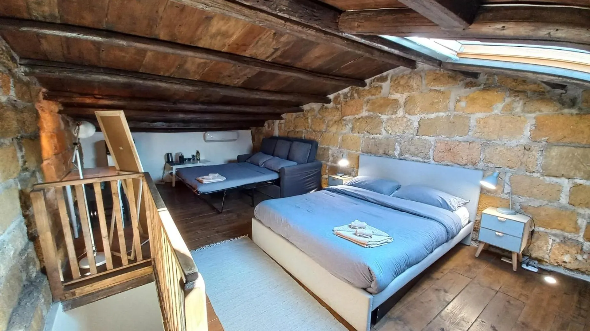 Apartment Sandstone Loft Close To Center Palermo Italy